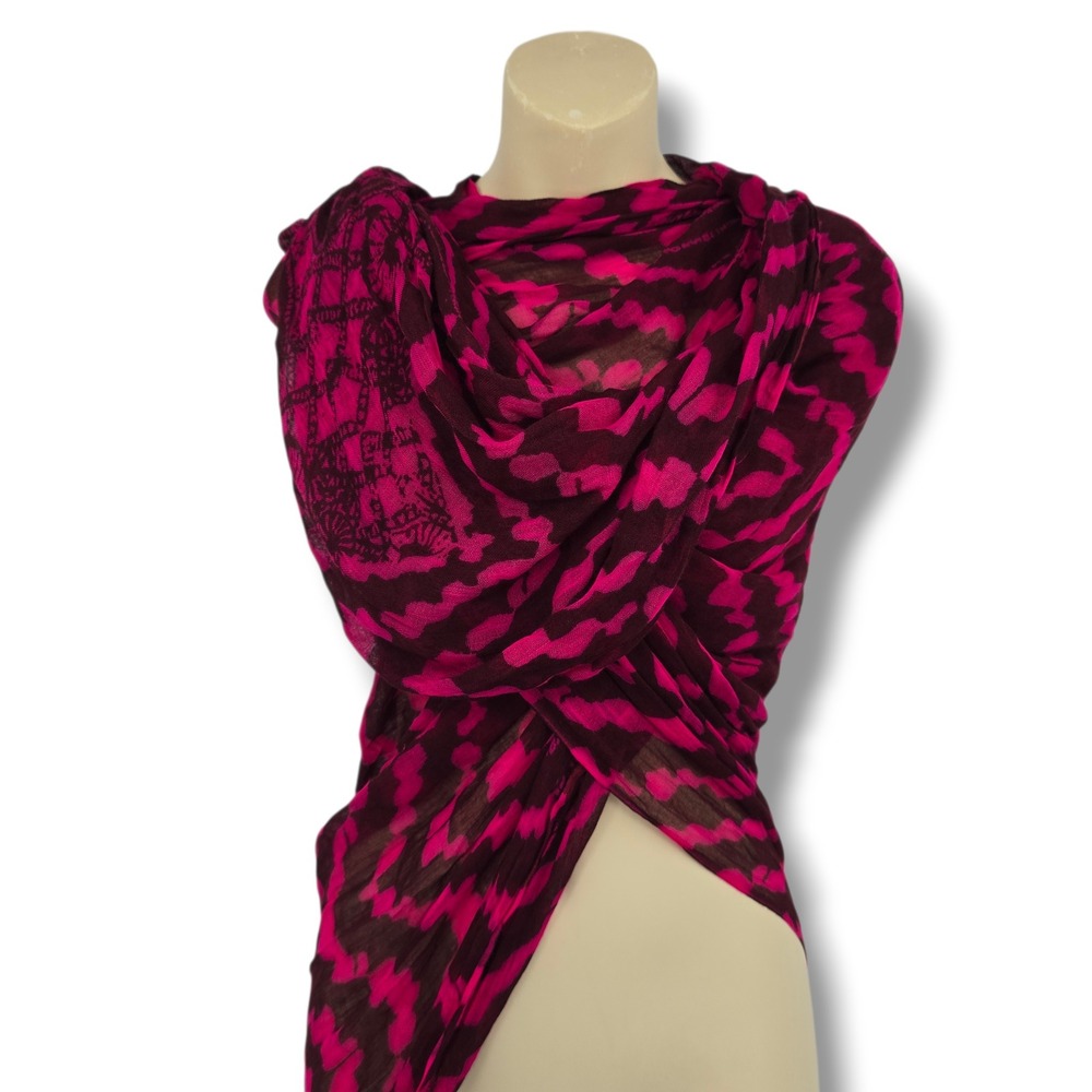 Torino Womens Fuchsia Burgundy Chevron Filigree Viscose Scarf Lightweight Wrap